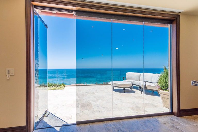 How to Clean Glass Sliding Doors